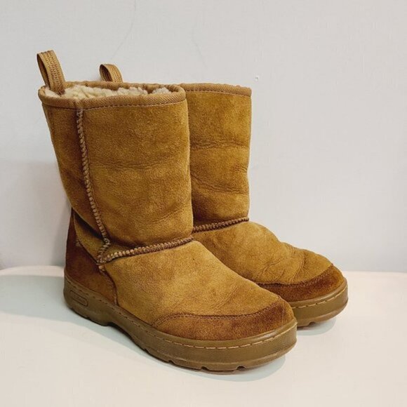 LL Bean Leather Suede Sherpa Slip On Boots 8M - Picture 3 of 4